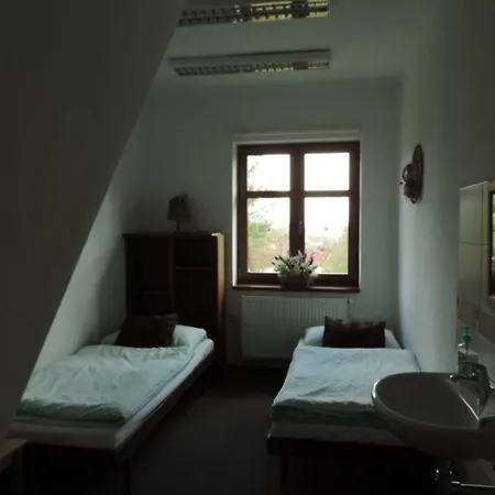 Ubytovaci Na Skalach